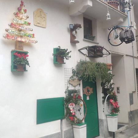 Il Turista A Pedali Apartment Ceva Luaran gambar