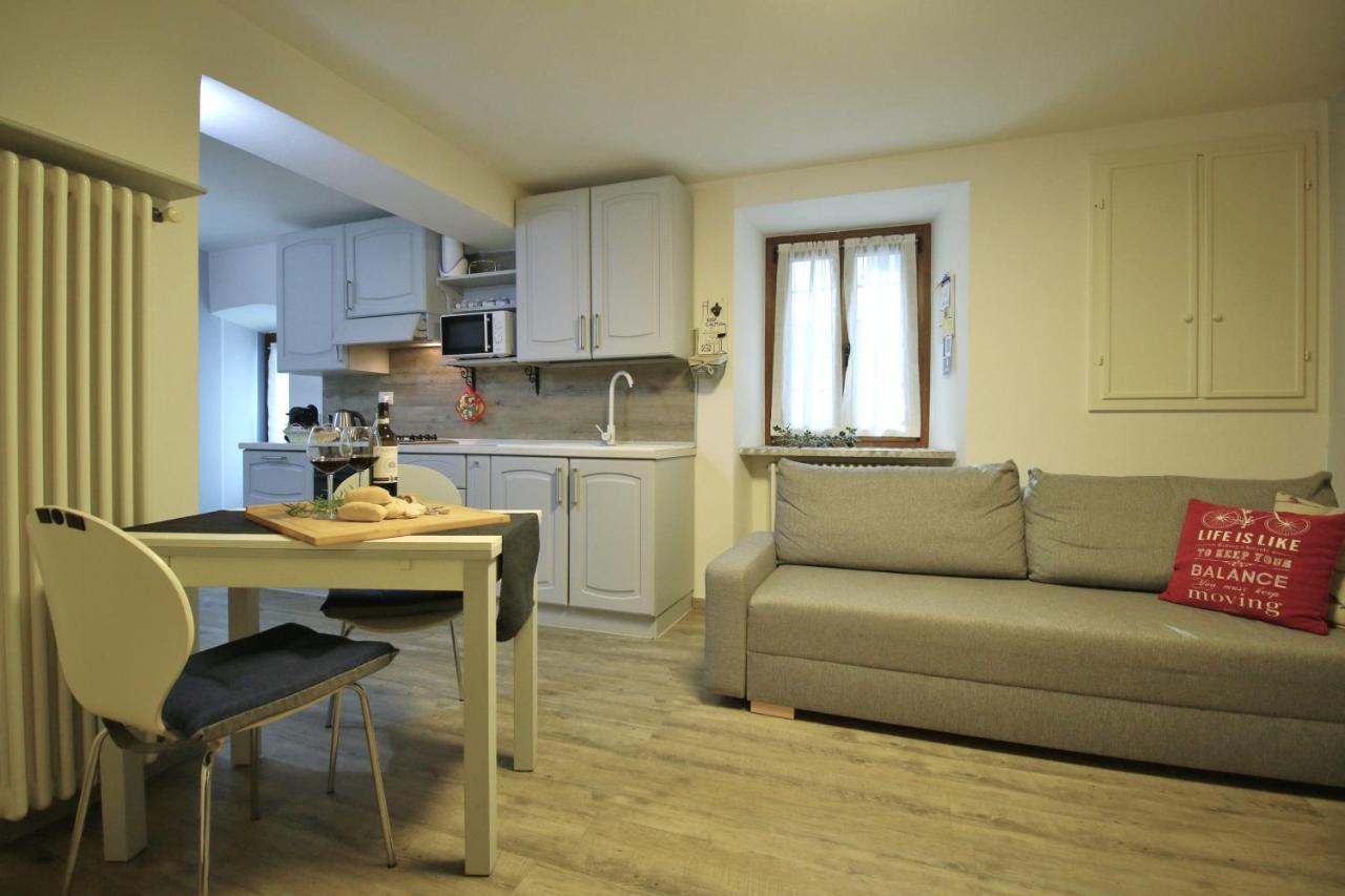 Il Turista A Pedali Apartment Ceva Luaran gambar